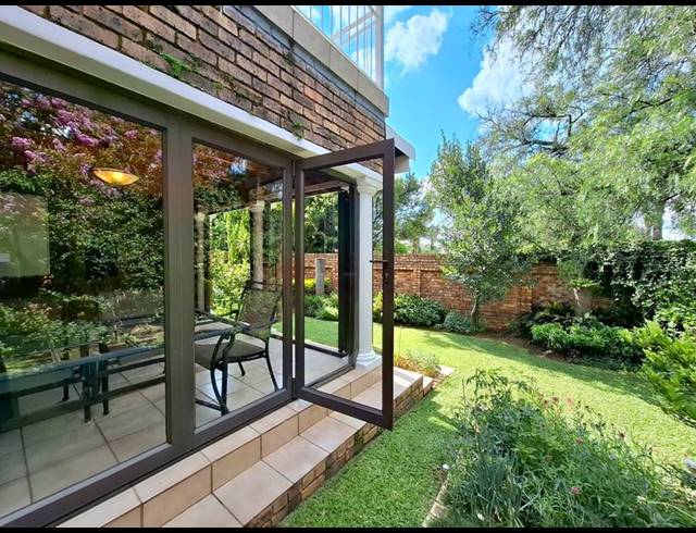 4 BEDROOM HOUSE FOR SALE IN MORELETAPARK